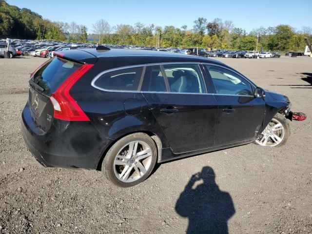 2015 VOLVO V60 PREMIE YV1612SB5F1194474