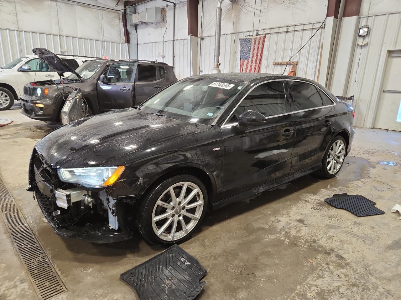 AUDI A3 PREMIUM PLUS S-LINE