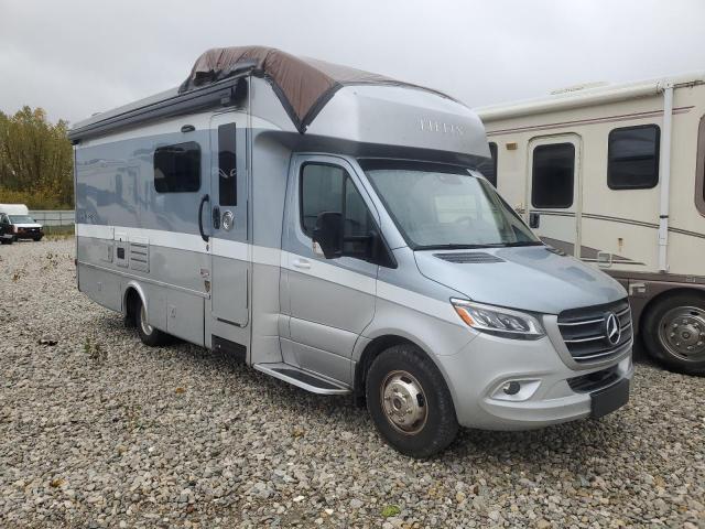 Global Auto Auctions: 2022 WAYFINDER MH