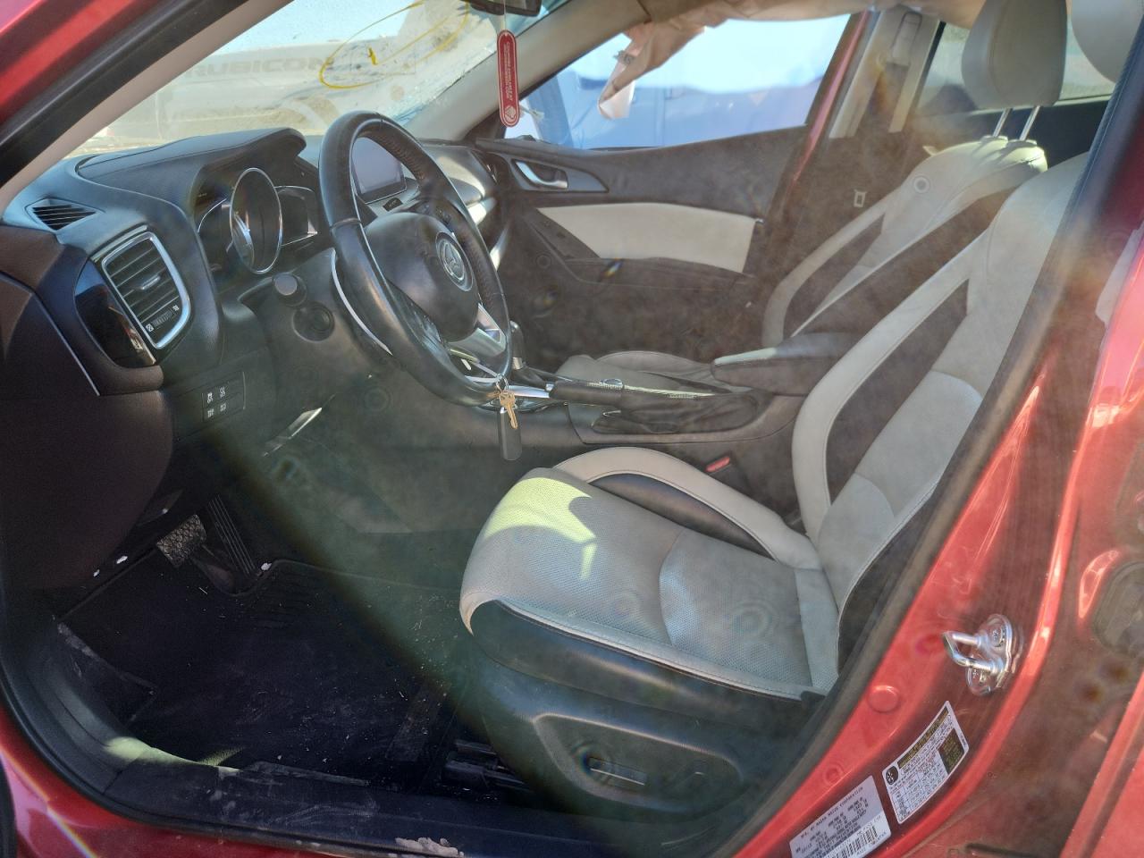 MAZDA 3 GRAND TOURING