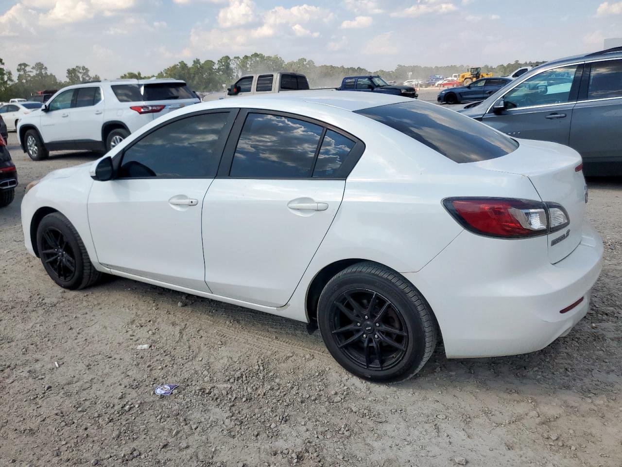 MAZDA 3 I