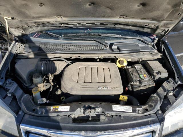 2016 CHRYSLER TOWN & COU - 2C4RC1BG8GR230092