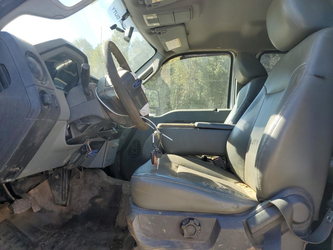 FORD F-350 SUPER DUTY