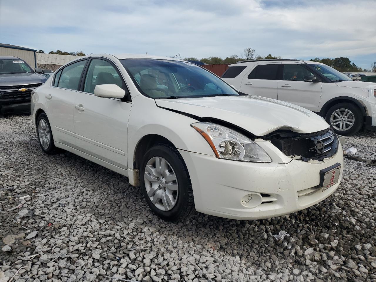 NISSAN ALTIMA BASE