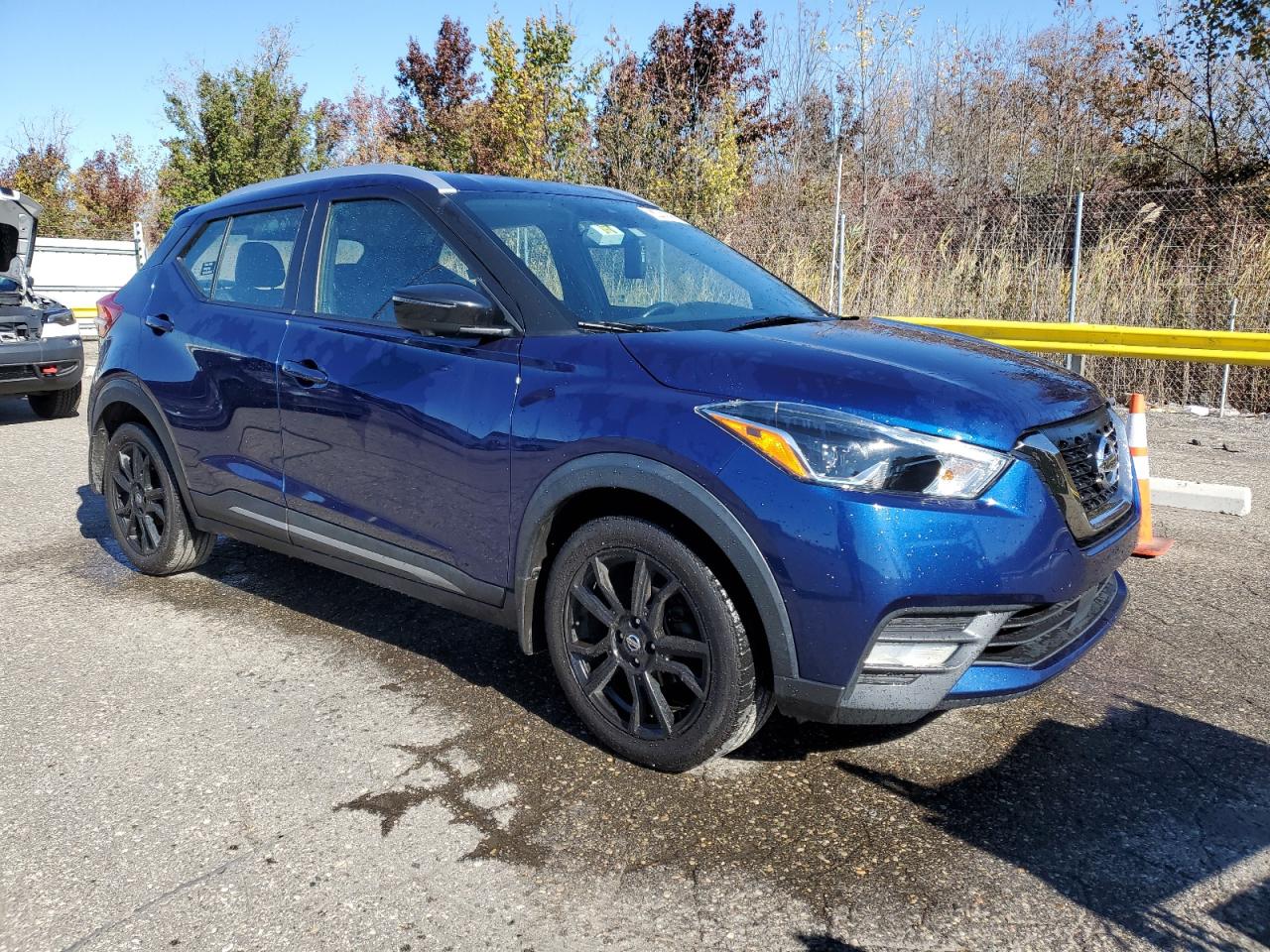 NISSAN KICKS SR