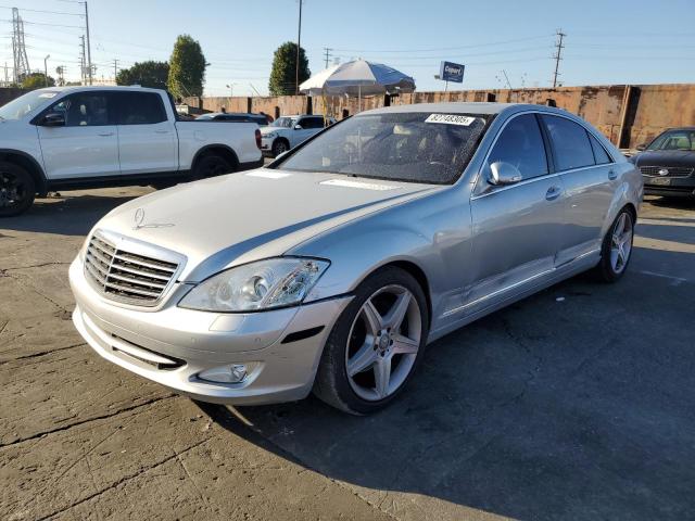 MERCEDES-BENZ S 550