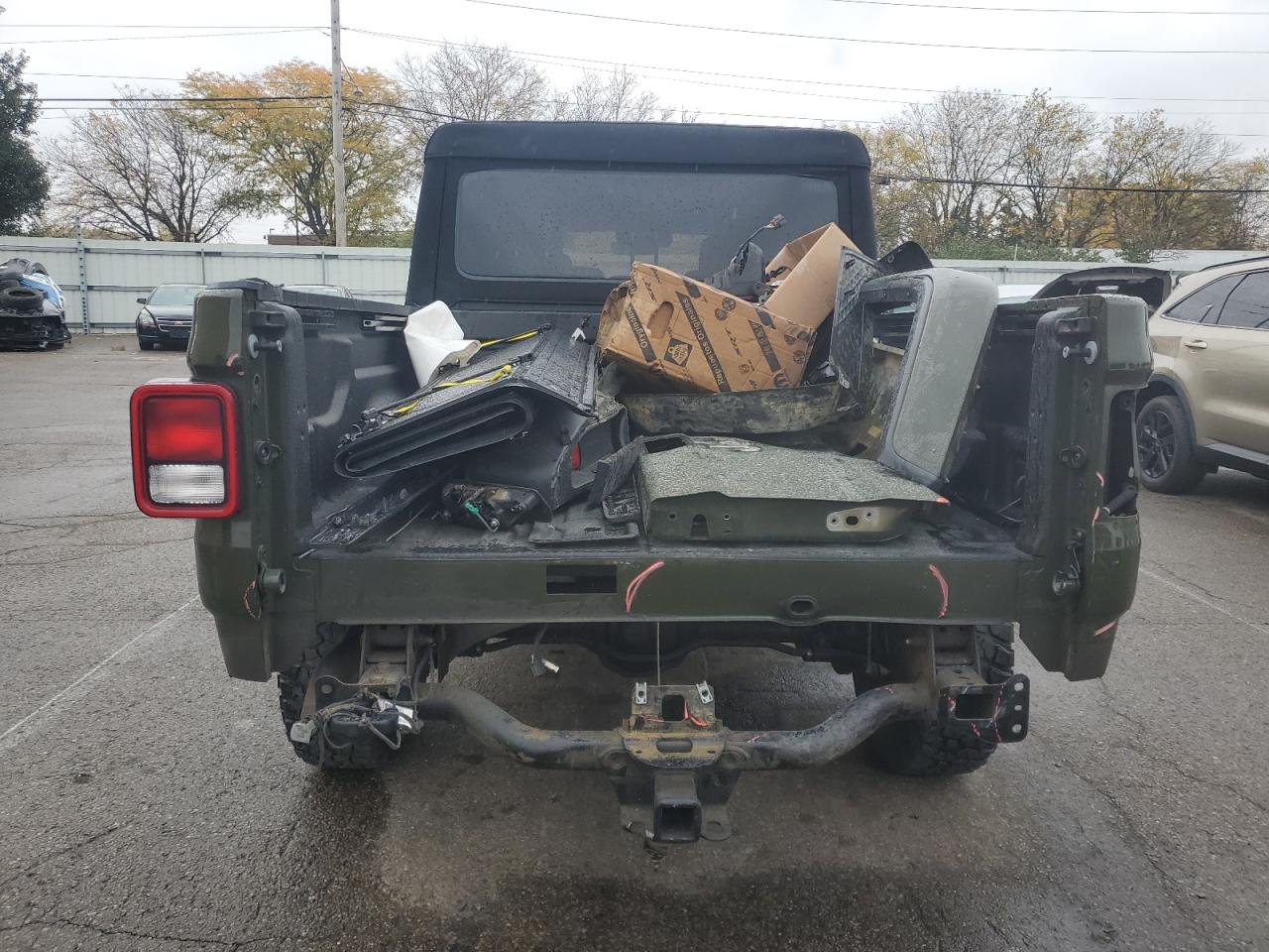 JEEP GLADIATOR SPORT