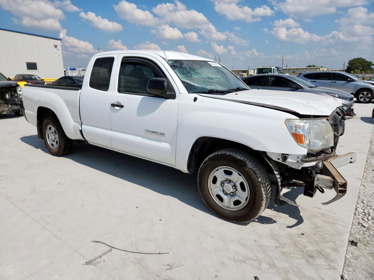 TOYOTA TACOMA ACCESS CAB