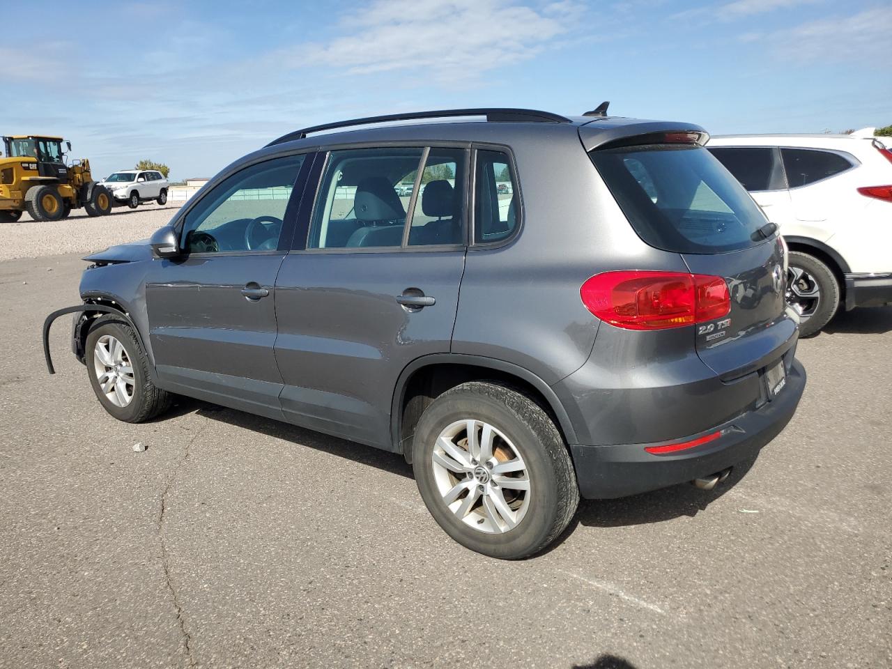 VOLKSWAGEN TIGUAN S