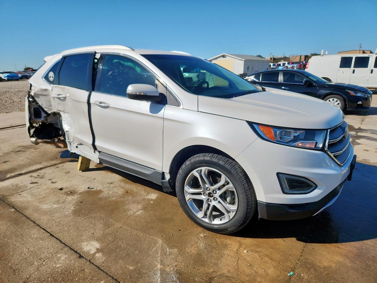 FORD EDGE TITANIUM