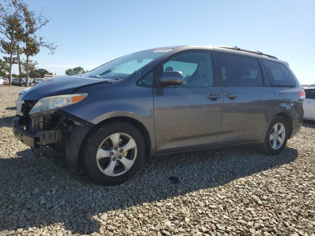2011 TOYOTA SIENNA LE - 5TDKK3DC1BS173695