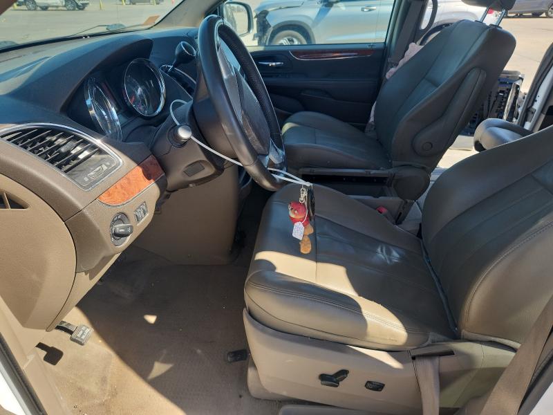 2014 CHRYSLER TOWN & COU - 2C4RC1BG4ER138359