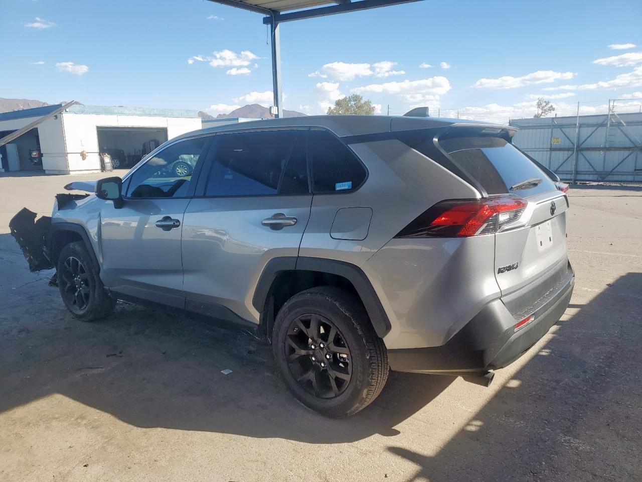 TOYOTA RAV4 LE