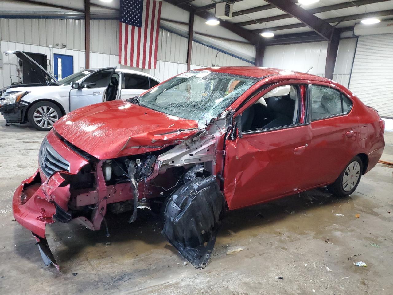 MITSUBISHI MIRAGE G4 ES