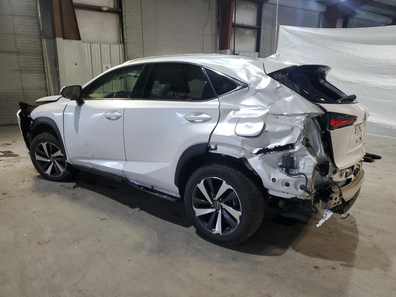 LEXUS NX 300 BASE