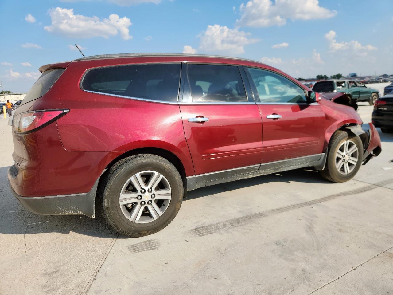 CHEVROLET TRAVERSE LT