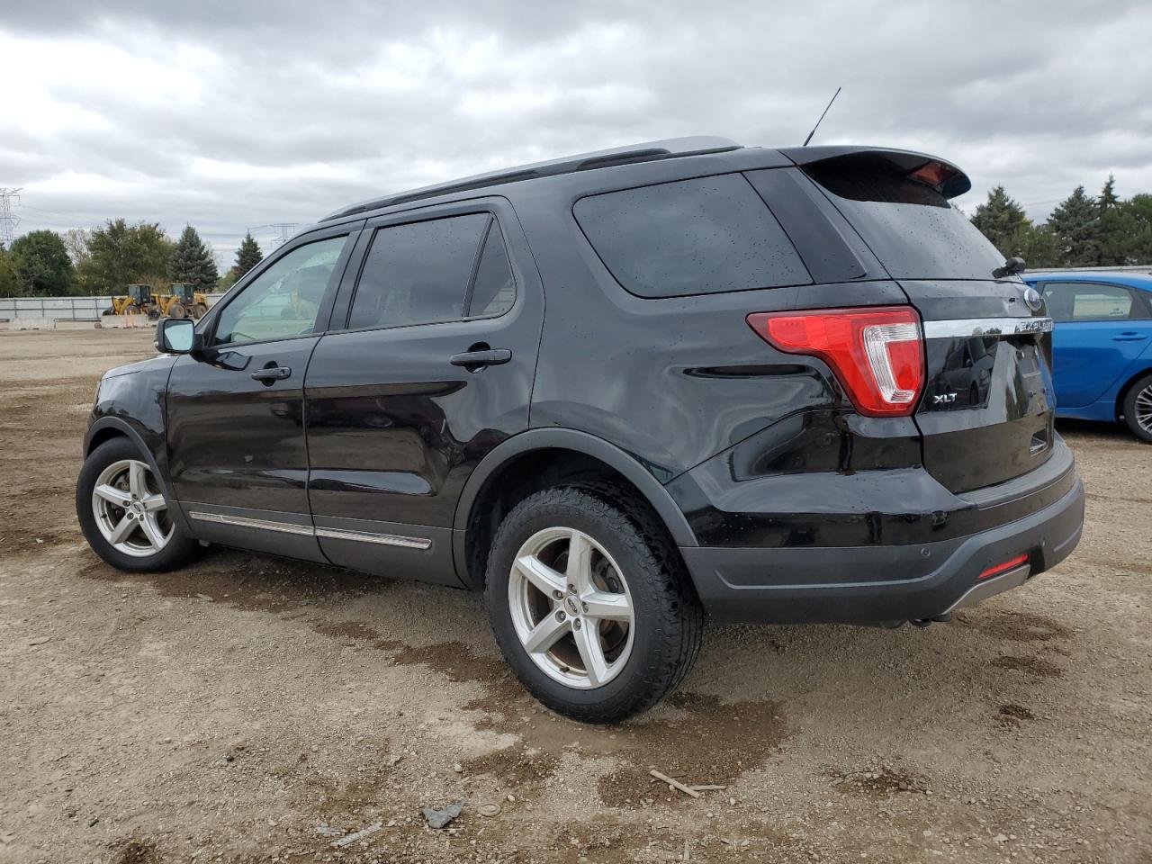 FORD EXPLORER XLT