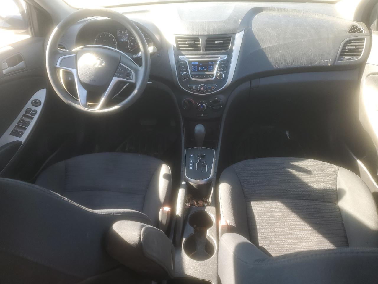 HYUNDAI ACCENT SE