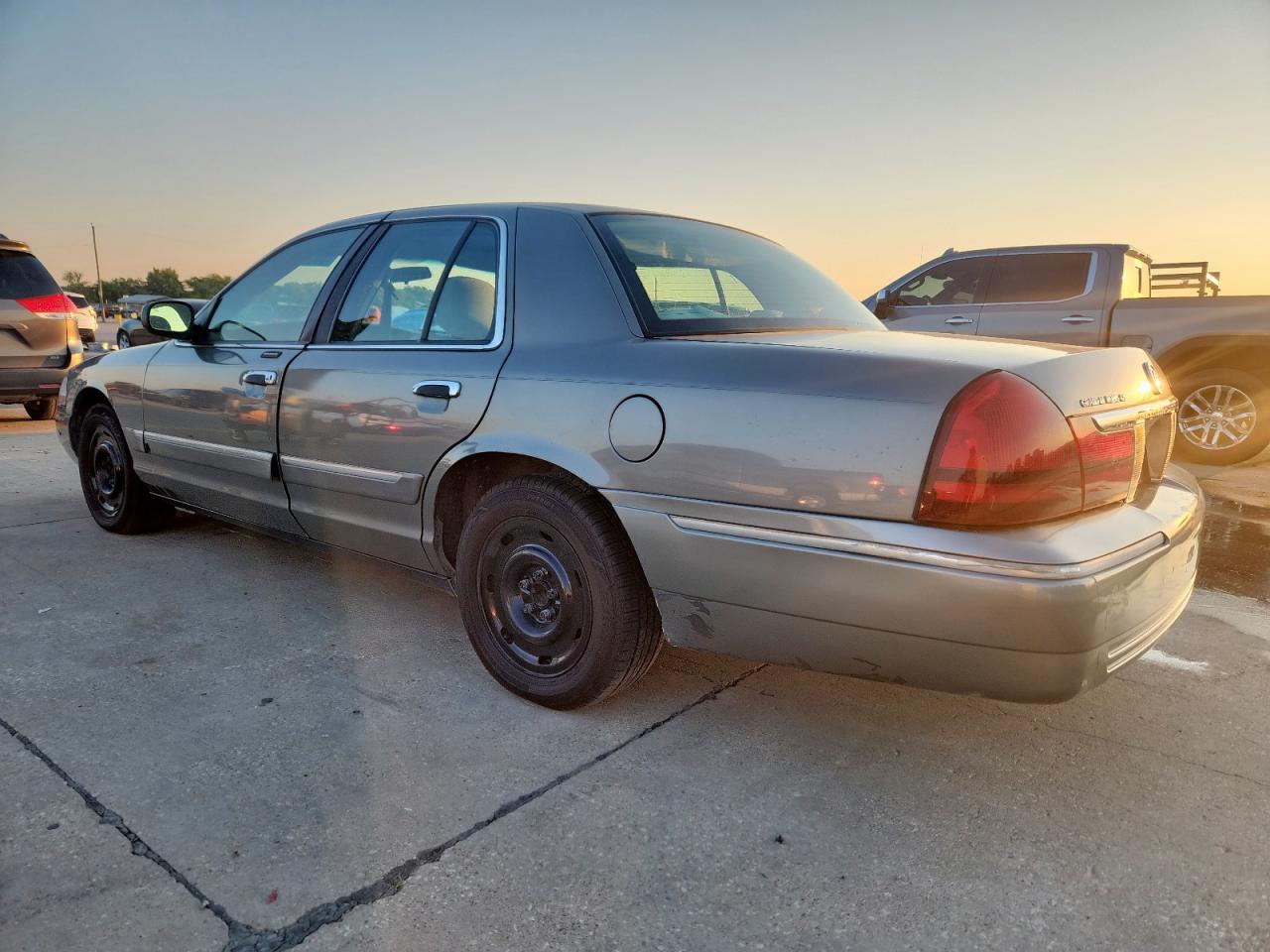 Lot #3274804103 2003 MERCURY GD MARQ GS