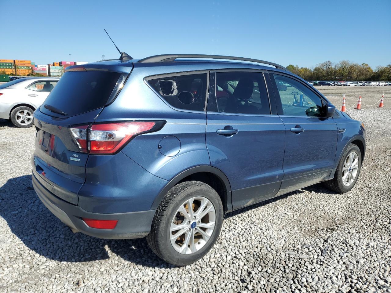 FORD ESCAPE SE
