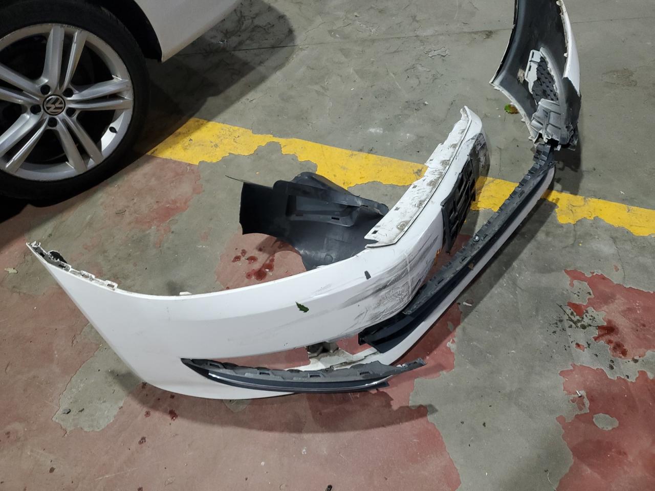 VOLKSWAGEN PASSAT SE