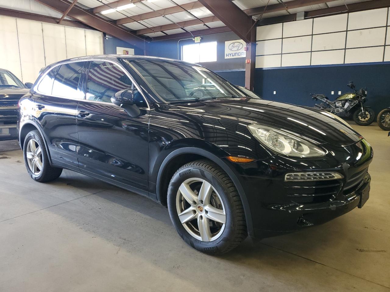 PORSCHE CAYENNE
