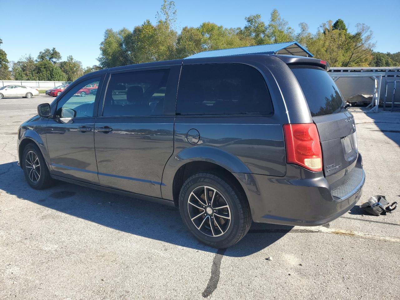 Lot #3301796369 2018 DODGE GRAND CARA