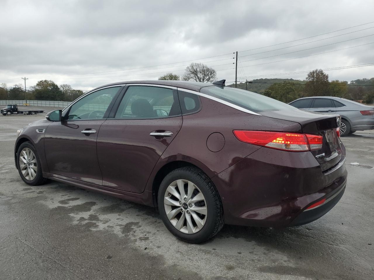 Lot #3316080218 2017 KIA OPTIMA EX