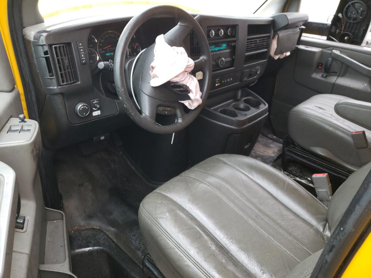 GMC SAVANA CUTAWAY G3500