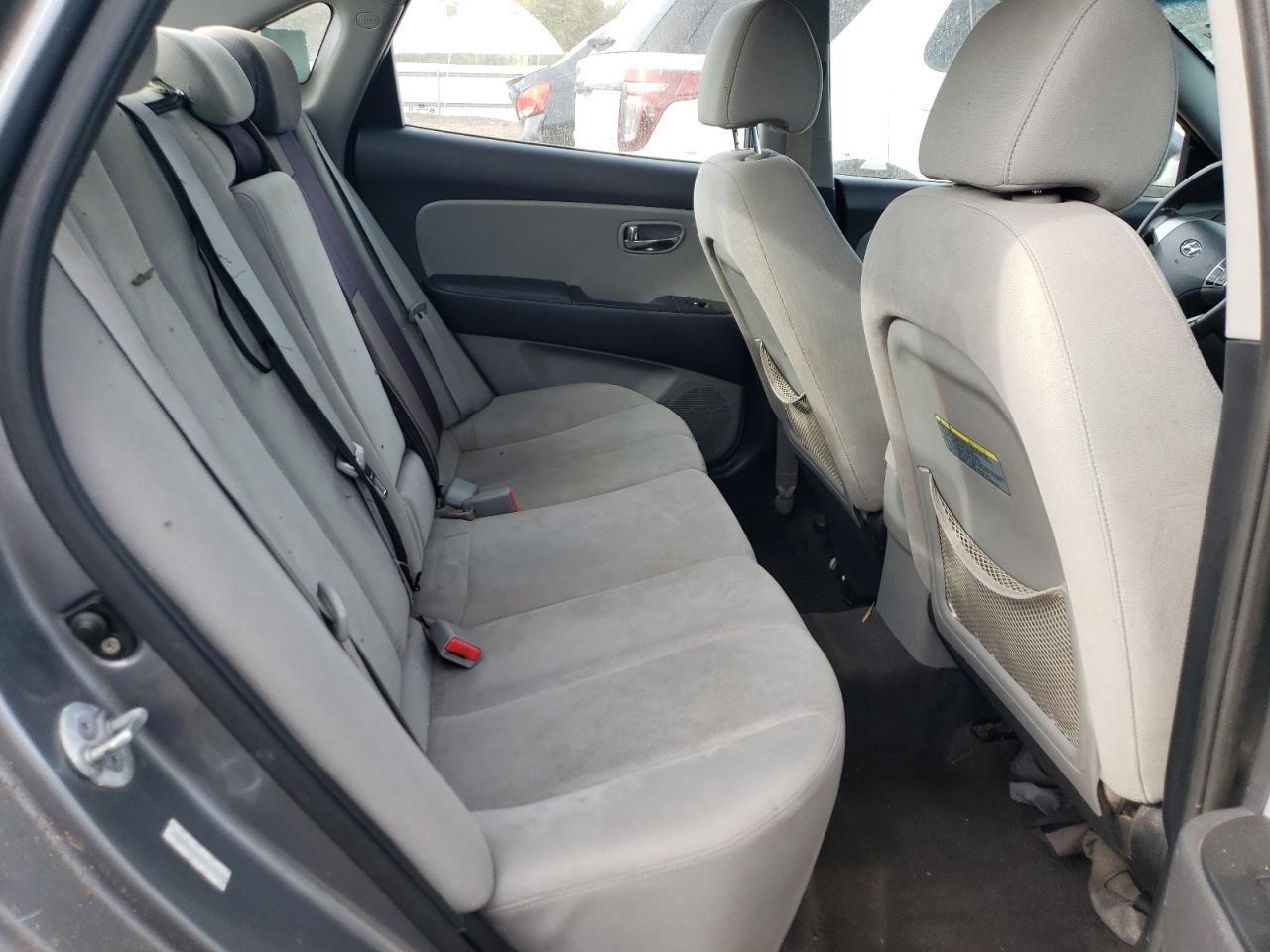 HYUNDAI ELANTRA BLUE