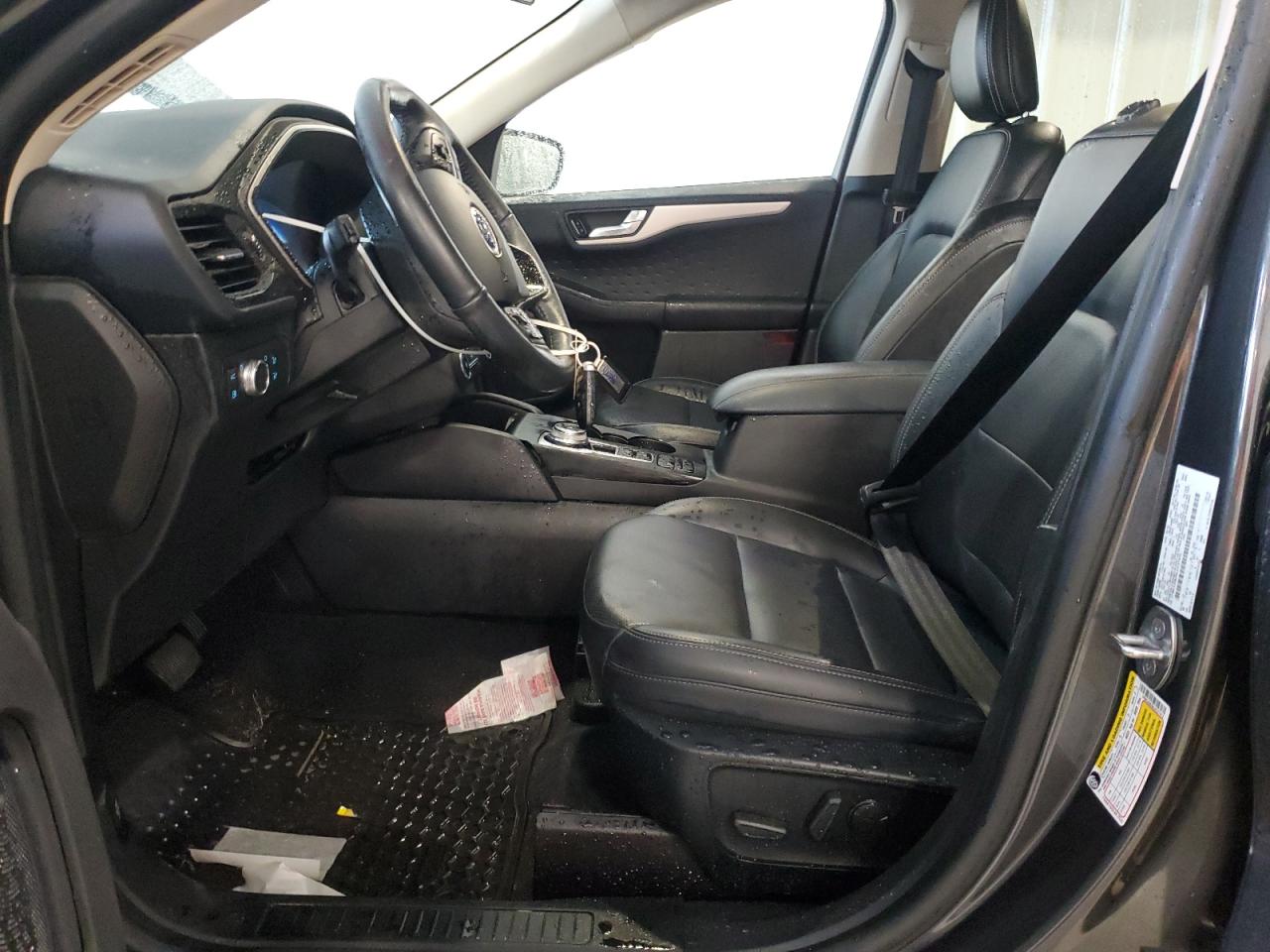 FORD ESCAPE SE SPORT