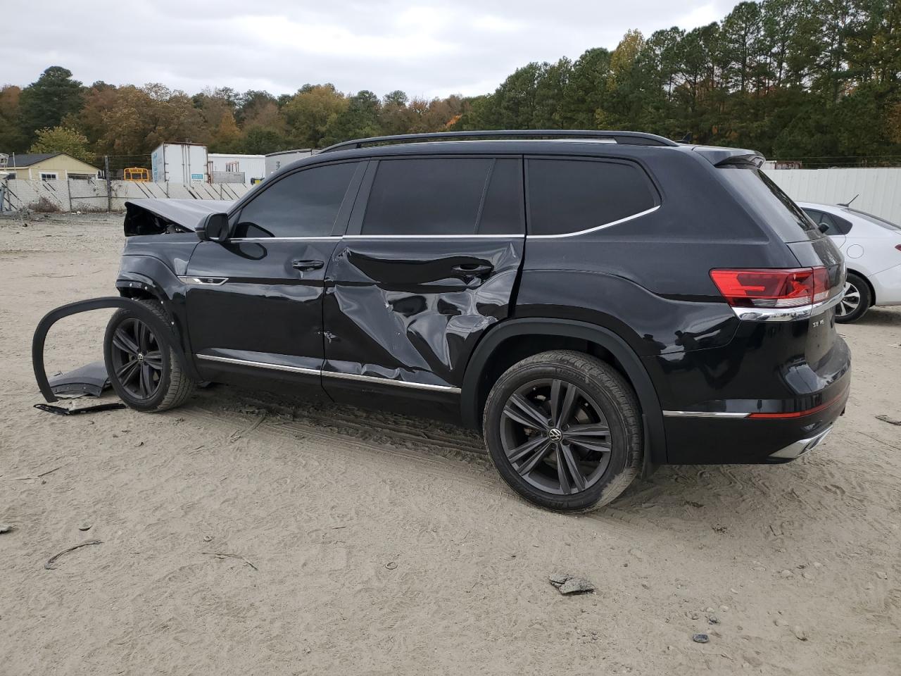 VOLKSWAGEN ATLAS SE