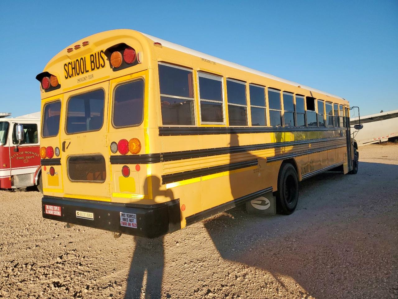 Lot #3305403310 2012 BLUE BIRD BB CONVENTIONAL