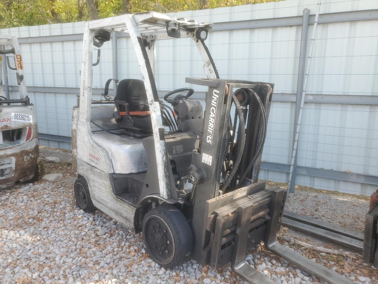 Lot #3290190210 2013 NISS FORKLIFT
