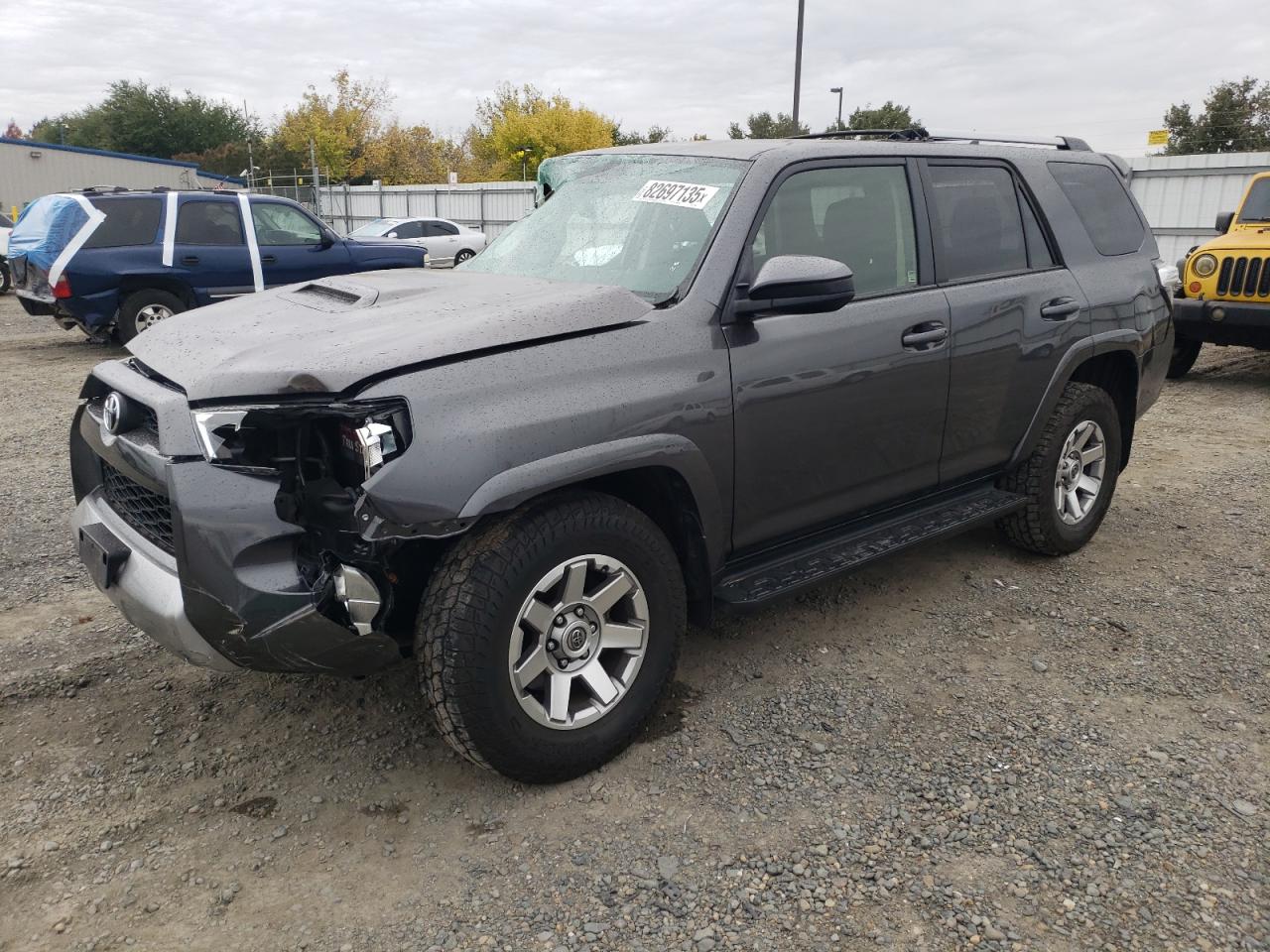 TOYOTA 4RUNNER SR5/SR5 PREMIUM