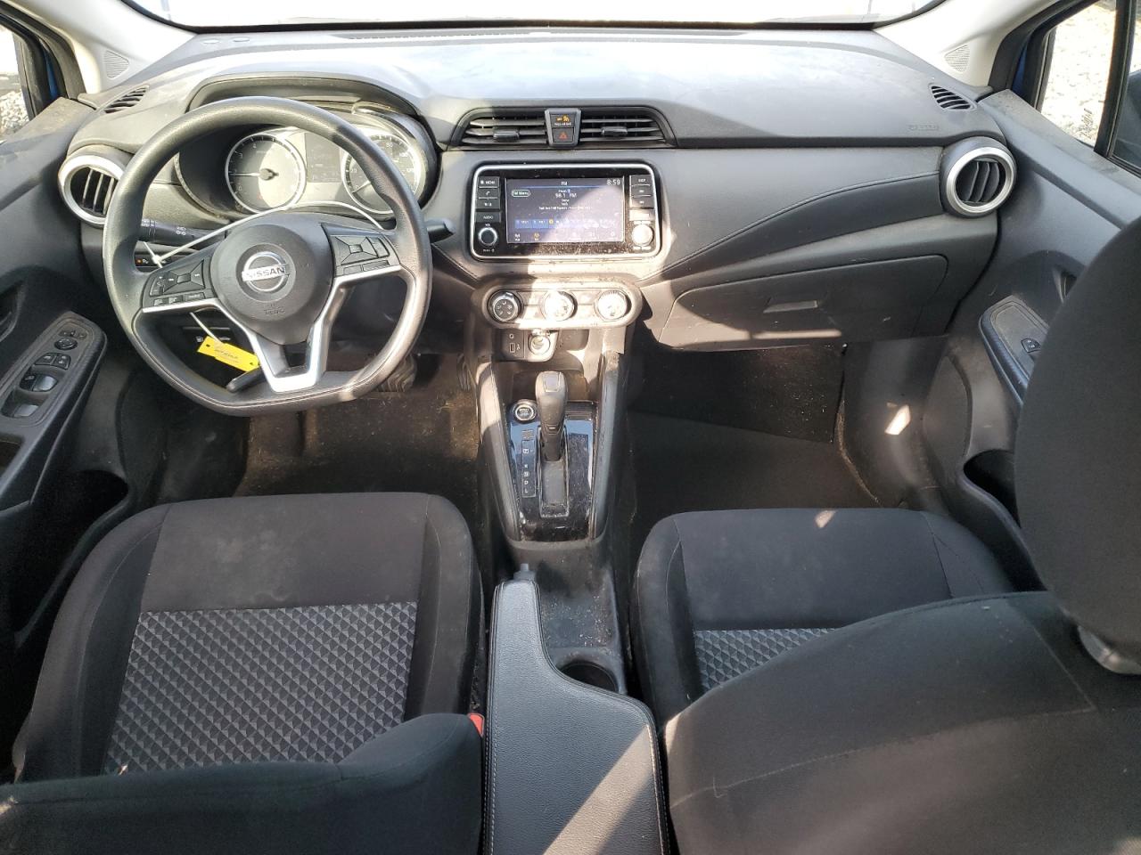 NISSAN VERSA S