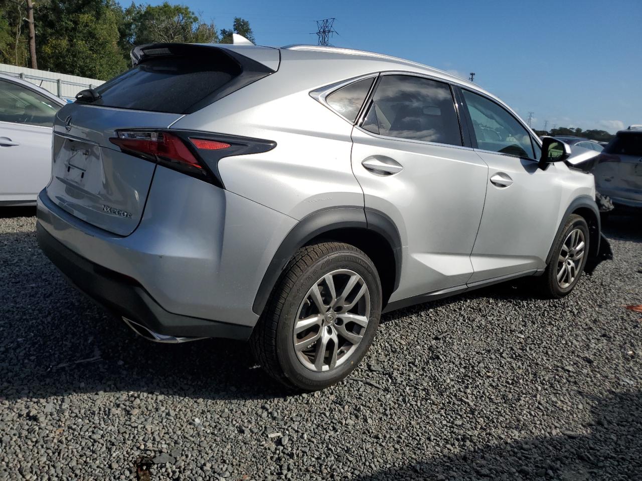 LEXUS NX 200T