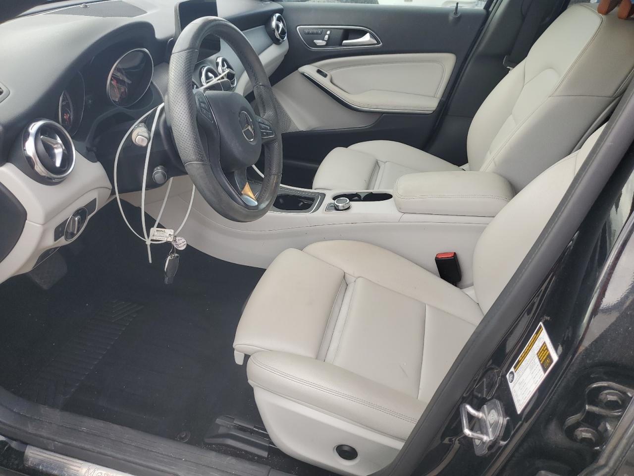 MERCEDES-BENZ GLA-CLASS 250