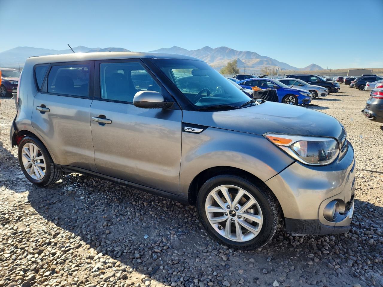 KIA SOUL +