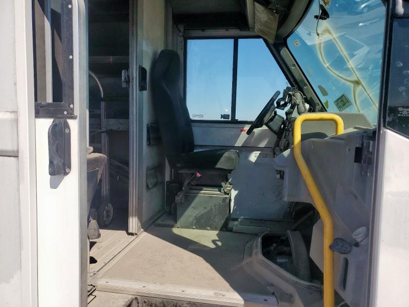 2013 ISUZU NPR HD #3290322956