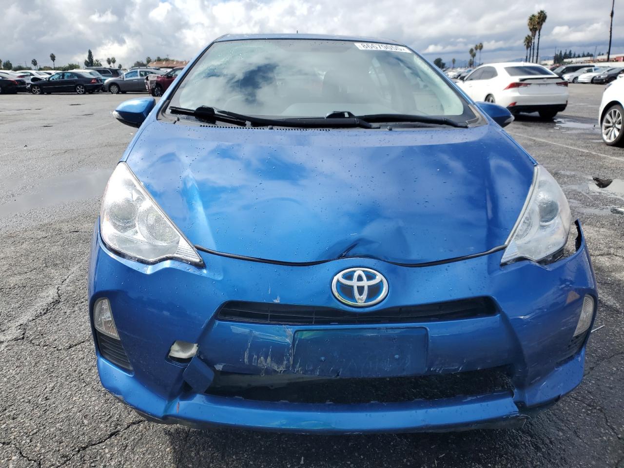 TOYOTA PRIUS C