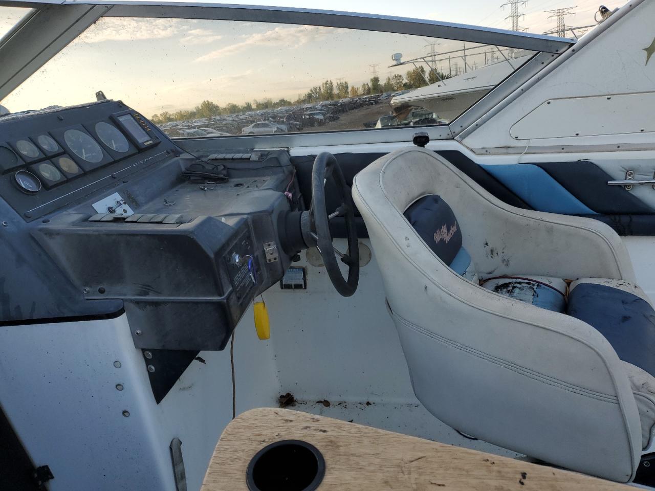 Lot #3278564926 1992 BAYLINER CIERA 27'