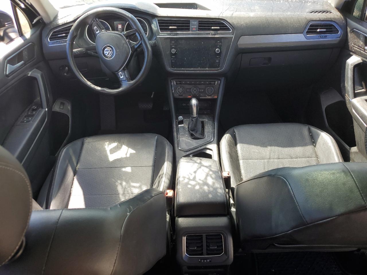 VOLKSWAGEN TIGUAN SE