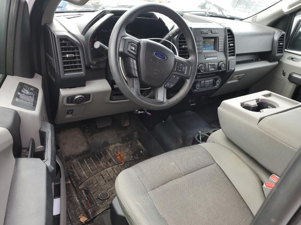 FORD F-150 SUPER CAB