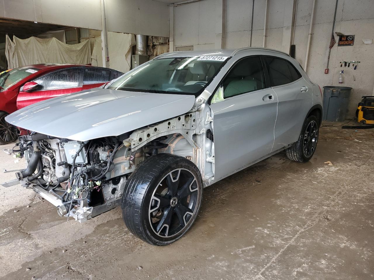 MERCEDES-BENZ GLA-CLASS 250