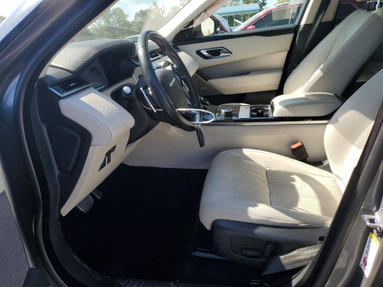 LAND ROVER RANGE ROVER R-DYNAMIC SE