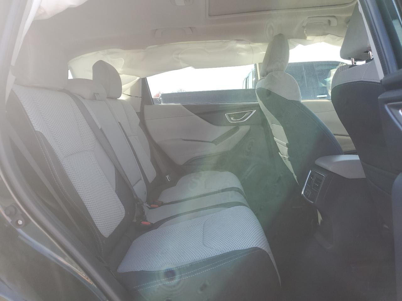 SUBARU FORESTER PREMIUM