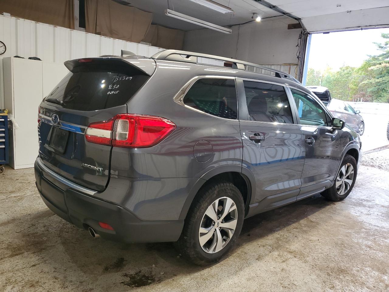 SUBARU ASCENT PREMIUM