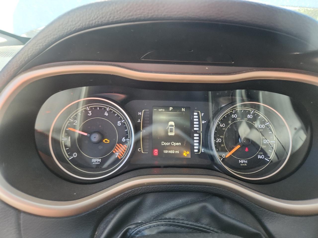 JEEP GRAND CHEROKEE LATITUDE