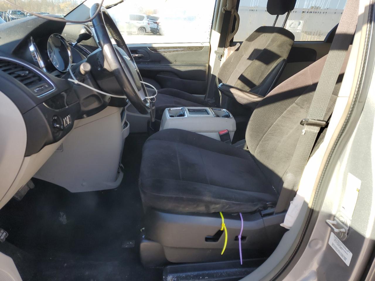 CHRYSLER TOWN & COUNTRY TOURING